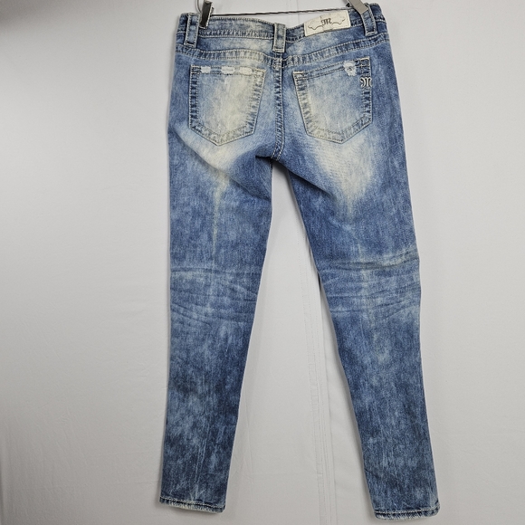 Rare hard to find Miss Me stone wash embroidered skinny jeans size 27 - Picture 4 of 15